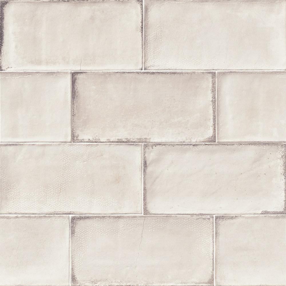 mainzu esenzia blanco biela leskla opotrebovana kupelna kucynska dlazba obklad rustikany kupelna country vintage mediteransky.jpg